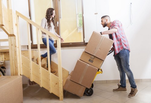 Van loading service for flats and businesses near Finsbury Park