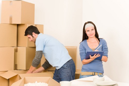 Urgent office move support near Finsbury Park